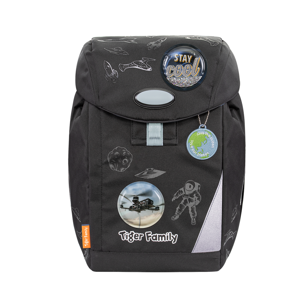 Eggie Ergonomic School Bag Space Vision Go Ocean Tiger Family Global